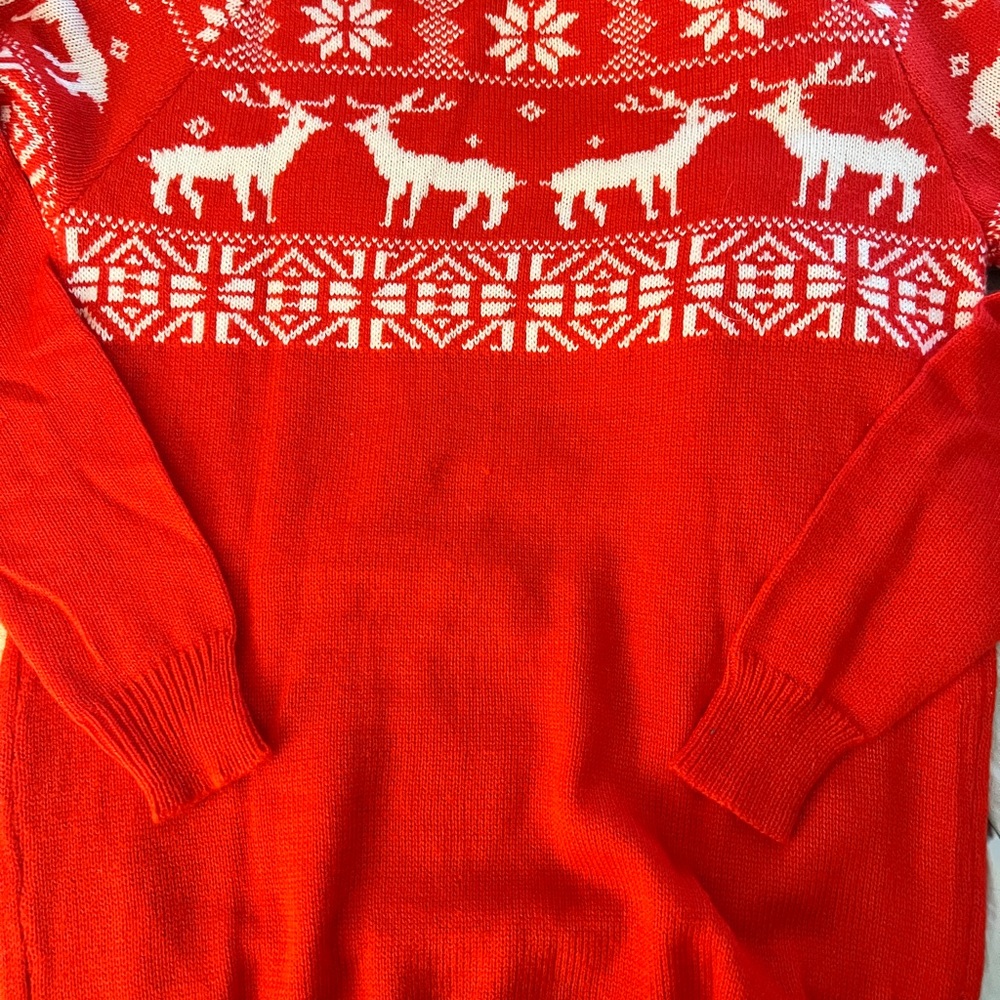 Red Reindeer Men's Christmas Sweater